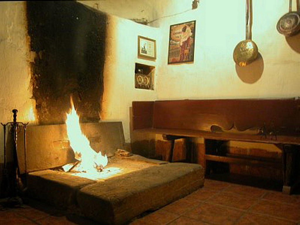 Posada Real La Vieja Chimenea-Spa Herreros Exterior foto